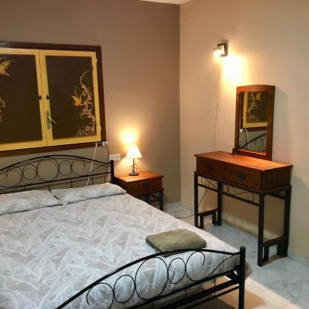 Villa Casa El Rincon De La Geltru à Vilanova i la Geltrú Extérieur photo